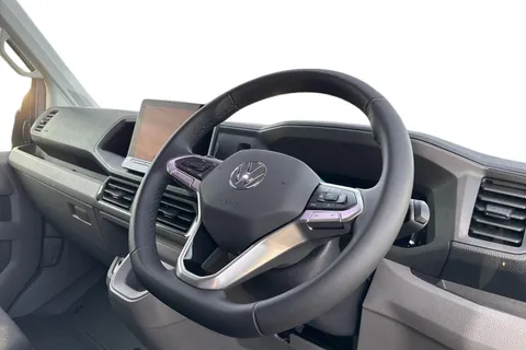 DF75ULX Volkswagen Crafter CR35 Commerce Plus MWB 140 PS FWD  - MY25/Rear Camera Thumbnail #13