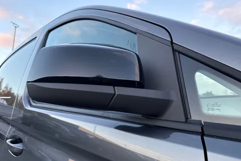 DF75MGJ Volkswagen Caddy 1.5 eHybrid 150 Commerce Pro Van DSG [Tech] Thumbnail #26