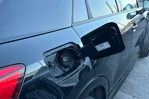 PX22NTJ Audi Q2 Black Edition 35 TFSI  150 PS S tronic Thumbnail #30