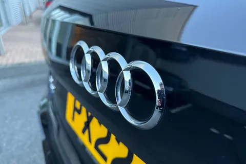 PX22NTJ Audi Q2 Black Edition 35 TFSI  150 PS S tronic Thumbnail #33