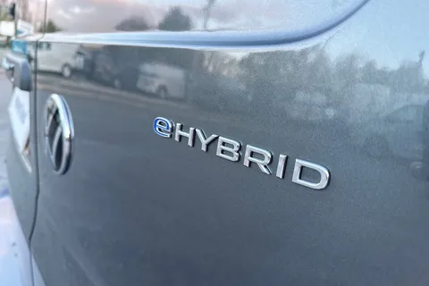 DF75MGJ Volkswagen Caddy 1.5 eHybrid 150 Commerce Pro Van DSG [Tech] Thumbnail #31