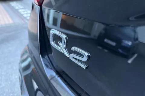 PX22NTJ Audi Q2 Black Edition 35 TFSI  150 PS S tronic Thumbnail #34