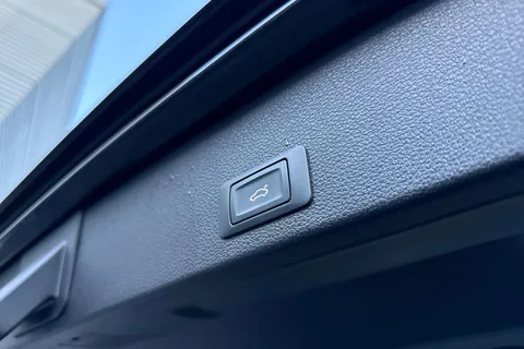 PX22NTJ Audi Q2 Black Edition 35 TFSI  150 PS S tronic Thumbnail #37