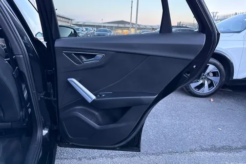 PX22NTJ Audi Q2 Black Edition 35 TFSI  150 PS S tronic Thumbnail #42