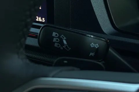 DF75MGJ Volkswagen Caddy 1.5 eHybrid 150 Commerce Pro Van DSG [Tech] Thumbnail #39