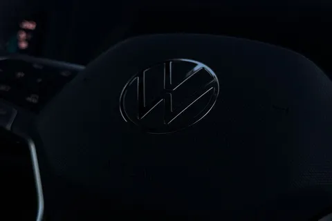 DF75MGJ Volkswagen Caddy 1.5 eHybrid 150 Commerce Pro Van DSG [Tech] Thumbnail #43