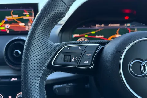 PX22NTJ Audi Q2 Black Edition 35 TFSI  150 PS S tronic Thumbnail #50