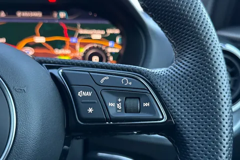 PX22NTJ Audi Q2 Black Edition 35 TFSI  150 PS S tronic Thumbnail #51