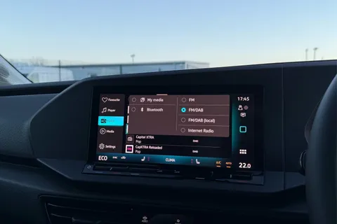 DF75MGJ Volkswagen Caddy 1.5 eHybrid 150 Commerce Pro Van DSG [Tech] Thumbnail #48