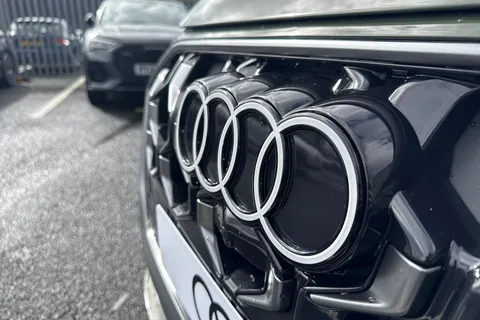 PX75KKZ Audi Q5 SUV S line TDI quattro 204 PS S tronic Thumbnail #24