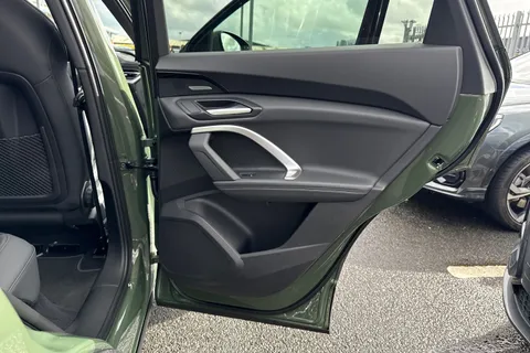 PX75KKZ Audi Q5 SUV S line TDI quattro 204 PS S tronic Thumbnail #40