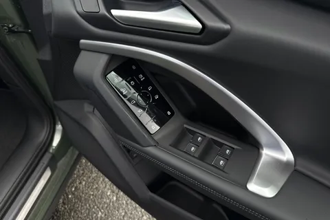 PX75KKZ Audi Q5 SUV S line TDI quattro 204 PS S tronic Thumbnail #44