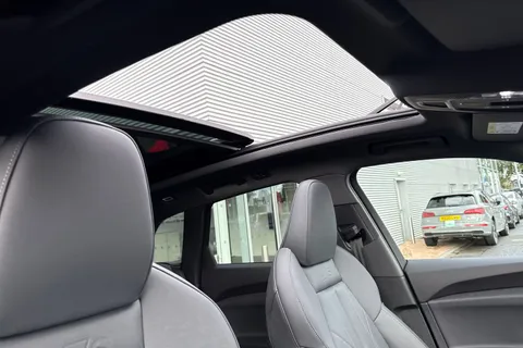 PX75KKZ Audi Q5 SUV S line TDI quattro 204 PS S tronic Thumbnail #59