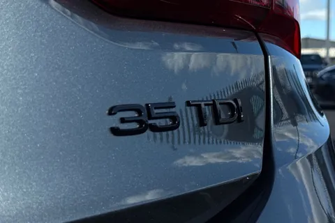 PX75KKV Audi Q3 Black Edition 35 TDI  150 PS S tronic Thumbnail #32