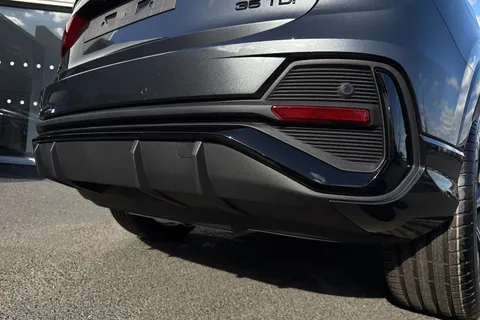 PX75KKV Audi Q3 Black Edition 35 TDI  150 PS S tronic Thumbnail #33