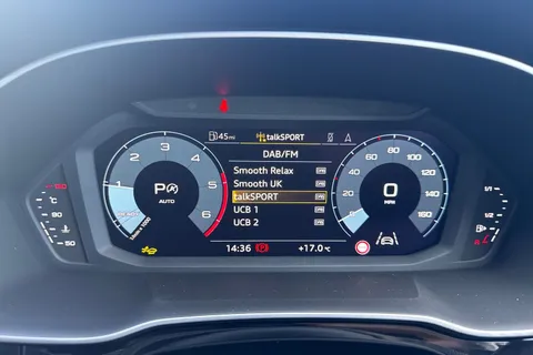 PX75KKV Audi Q3 Black Edition 35 TDI  150 PS S tronic Thumbnail #41