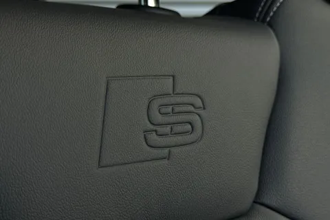 PX75KKV Audi Q3 Black Edition 35 TDI  150 PS S tronic Thumbnail #57