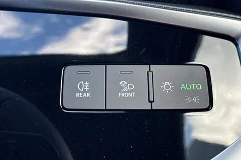 PX75KKV Audi Q3 Black Edition 35 TDI  150 PS S tronic Thumbnail #60