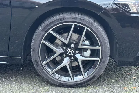 MV25DOH Honda Civic 2.0 eHEV Advance 5dr CVT Thumbnail #24