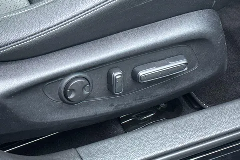 MV25DOH Honda Civic 2.0 eHEV Advance 5dr CVT Thumbnail #31