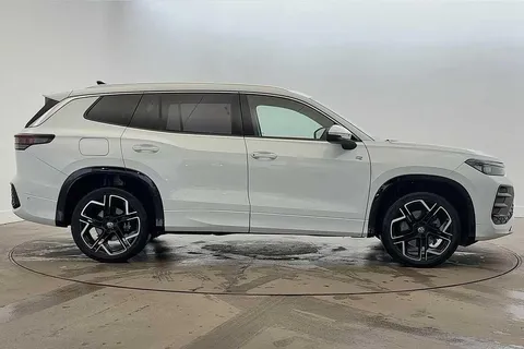 KY25DJV Volkswagen Tayron 1.5 TSI eHybrid R-Line 5dr DSG6 Thumbnail #4