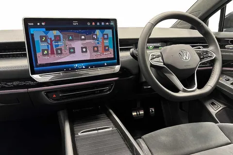 GJ75RZK Volkswagen Id.7 210kW Match Pro Plus 77kWh 5dr Auto Thumbnail #2