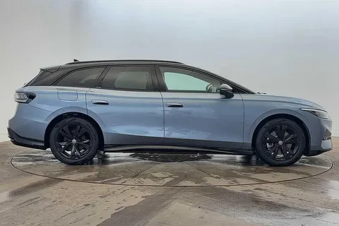 GJ75RZK Volkswagen Id.7 210kW Match Pro Plus 77kWh 5dr Auto Thumbnail #4