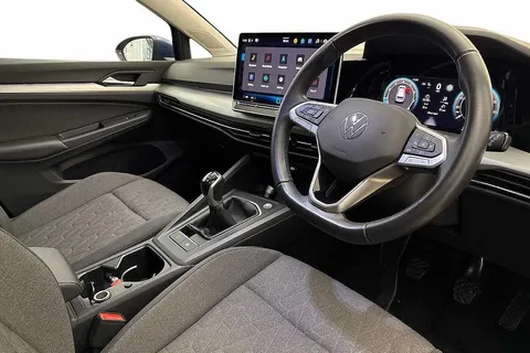 GD24OUC Volkswagen Golf 1.5 TSI Match 5dr Thumbnail #6