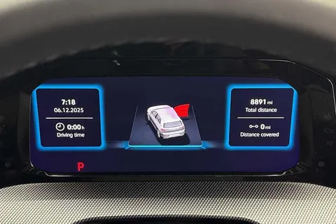 KR25MRO Volkswagen Golf 1.5 TSI 272 GTE eHybrid 5dr DSG Thumbnail #11