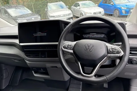 CX75HYH Volkswagen Transporter 2.0 TDI 170 Commerce Pro Van Auto Thumbnail #12