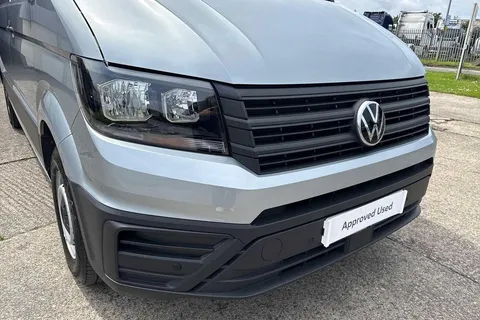 PN74SLU Volkswagen Crafter 2.0 TDI 140PS Commerce High Roof Van Thumbnail #17