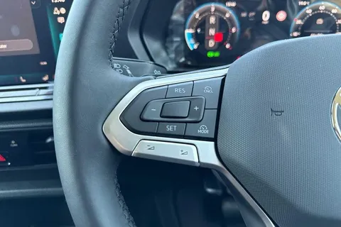 PJ25LMM Volkswagen Caddy C20 Commerce Pro Td C20 Cargo Commerce Pro SWB 122 PS 2.0 TDI 7sp DSG Thumbnail #38