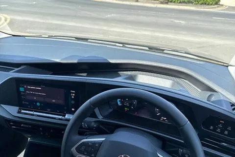 PJ25LMM Volkswagen Caddy C20 Commerce Pro Td C20 Cargo Commerce Pro SWB 122 PS 2.0 TDI 7sp DSG Thumbnail #40