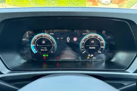 PJ25LMM Volkswagen Caddy C20 Commerce Pro Td C20 Cargo Commerce Pro SWB 122 PS 2.0 TDI 7sp DSG Thumbnail #41