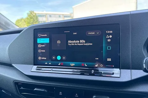 PJ25LMM Volkswagen Caddy C20 Commerce Pro Td C20 Cargo Commerce Pro SWB 122 PS 2.0 TDI 7sp DSG Thumbnail #43