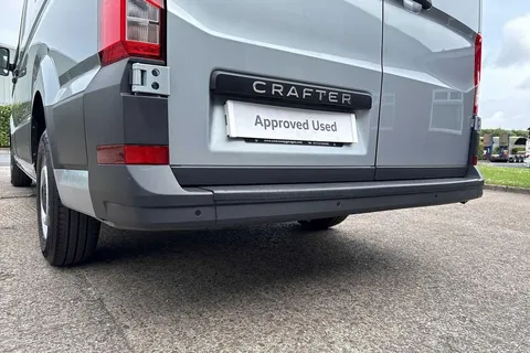 PN74SLU Volkswagen Crafter 2.0 TDI 140PS Commerce High Roof Van Thumbnail #37