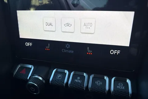 PN75AMA Volkswagen Amarok Style 240 PS 3.0 TDI 10sp Automatic 4MOTION Thumbnail #41