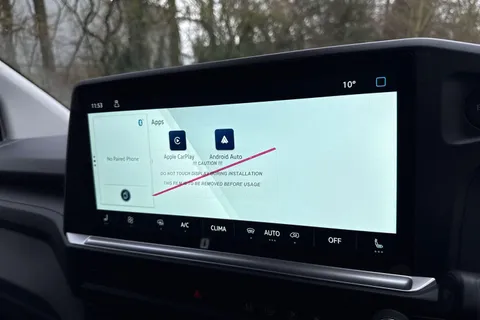 CX75HYH Volkswagen Transporter 2.0 TDI 170 Commerce Pro Van Auto Thumbnail #41