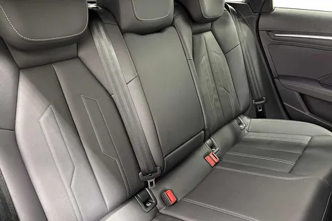 KO74DZN Audi A3 Black Edition 35 TFSI  150 PS S tronic Thumbnail #9