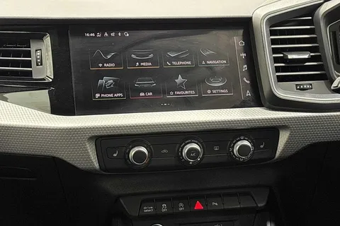 DF74JFY Audi A1 S line 30 TFSI  116 PS S tronic Thumbnail #12