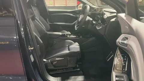 SV75HGE Audi Q6 225kW Performance 100kWh S Line 5dr Auto Thumbnail #9