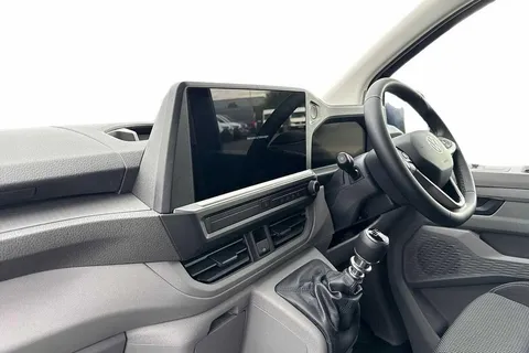 DC75FWB Volkswagen Transporter T28 Panel Van Commerce Pro SWB 110 PS 2.0 TDI 6sp Manual -  Delivery Miles Thumbnail #3