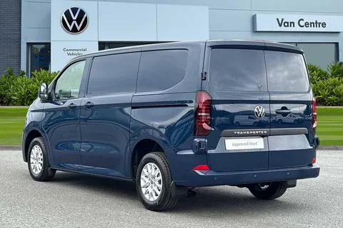 DC75FWB Volkswagen Transporter T28 Panel Van Commerce Pro SWB 110 PS 2.0 TDI 6sp Manual -  Delivery Miles Thumbnail #4