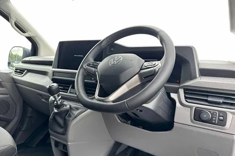 DC75FWB Volkswagen Transporter T28 Panel Van Commerce Pro SWB 110 PS 2.0 TDI 6sp Manual -  Delivery Miles Thumbnail #7