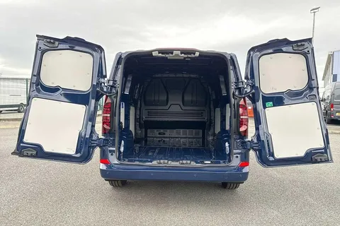 DC75FWB Volkswagen Transporter T28 Panel Van Commerce Pro SWB 110 PS 2.0 TDI 6sp Manual -  Delivery Miles Thumbnail #10