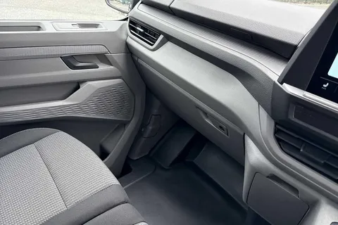 DC75FWB Volkswagen Transporter T28 Panel Van Commerce Pro SWB 110 PS 2.0 TDI 6sp Manual -  Delivery Miles Thumbnail #15