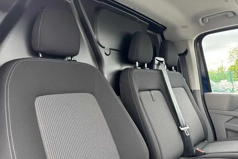 DC75FWB Volkswagen Transporter T28 Panel Van Commerce Pro SWB 110 PS 2.0 TDI 6sp Manual -  Delivery Miles Thumbnail #21