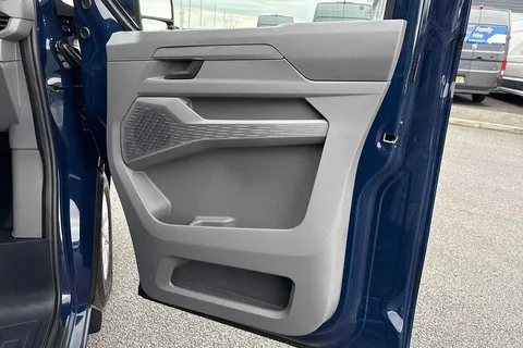 DC75FWB Volkswagen Transporter T28 Panel Van Commerce Pro SWB 110 PS 2.0 TDI 6sp Manual -  Delivery Miles Thumbnail #33