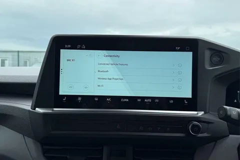 DC75FWB Volkswagen Transporter T28 Panel Van Commerce Pro SWB 110 PS 2.0 TDI 6sp Manual -  Delivery Miles Thumbnail #55