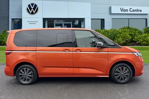 PL72WHR Volkswagen Multivan 1.4 TSI eHybrid Style 5dr DSG Thumbnail #3